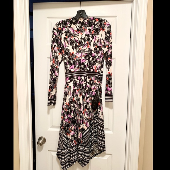NWT!! Bcbgmaxazria Asymmetrical Floral Print Wrap Dress - Picture 4 of 5